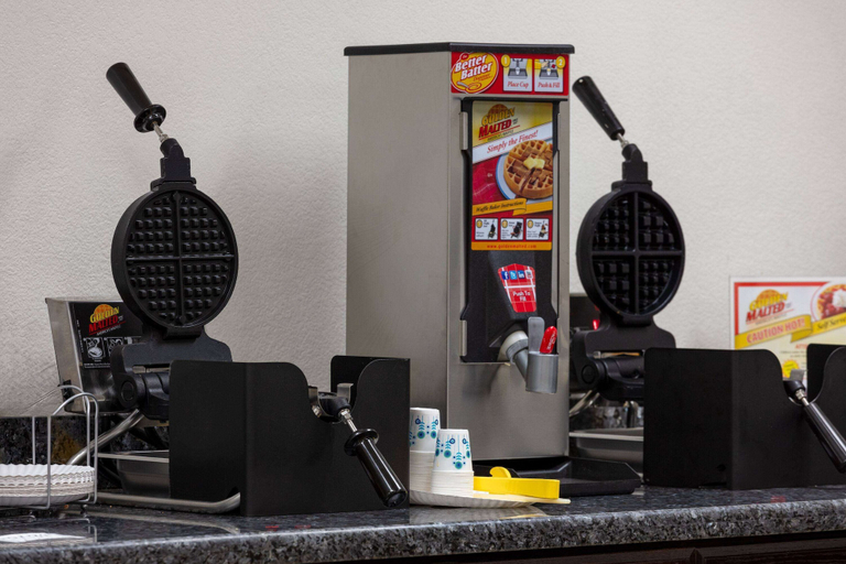 Food & Drinks 5, Travelodge by Wyndham Globe AZ, Gila