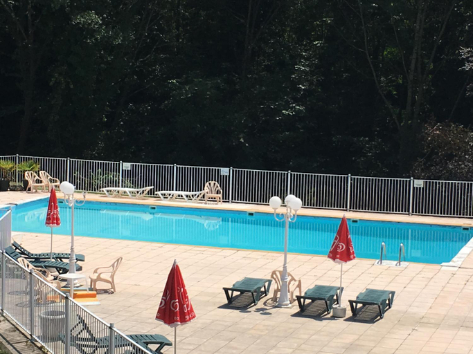 Sport & Beauty 5, Les chambres et studios Camping Parc de Paletes, Ariège