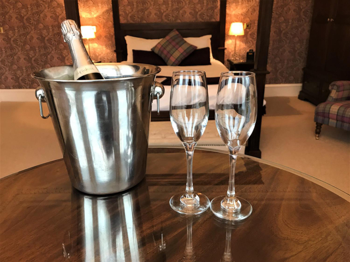 Food & Drinks 5, Victoria Square & The Orangery, Stirling