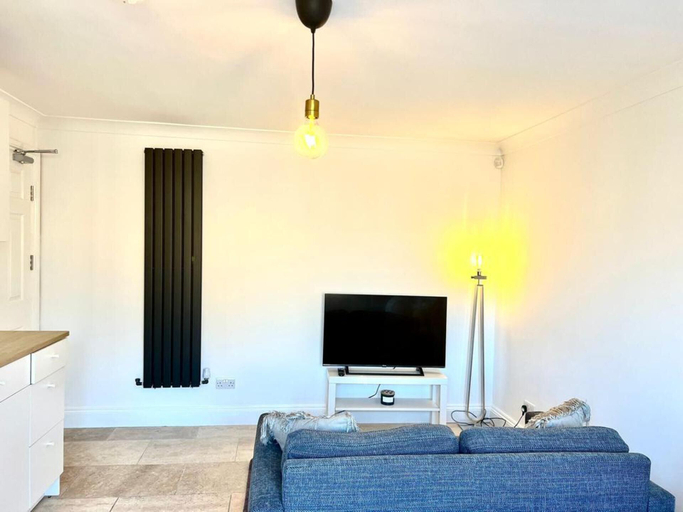 Others 4, Newly-built Studio Near Laindon Station, Essex