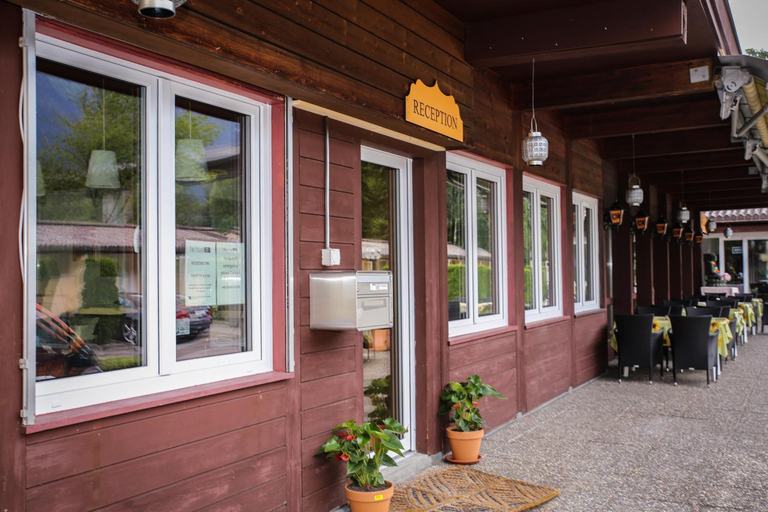 Others 3, The River Village, Interlaken