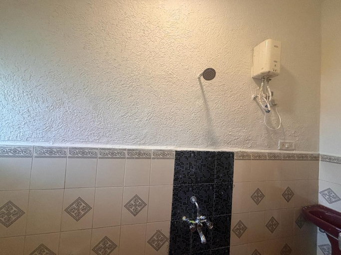 Bathroom 3, Hotel Sai Plaza, Ahmadnagar