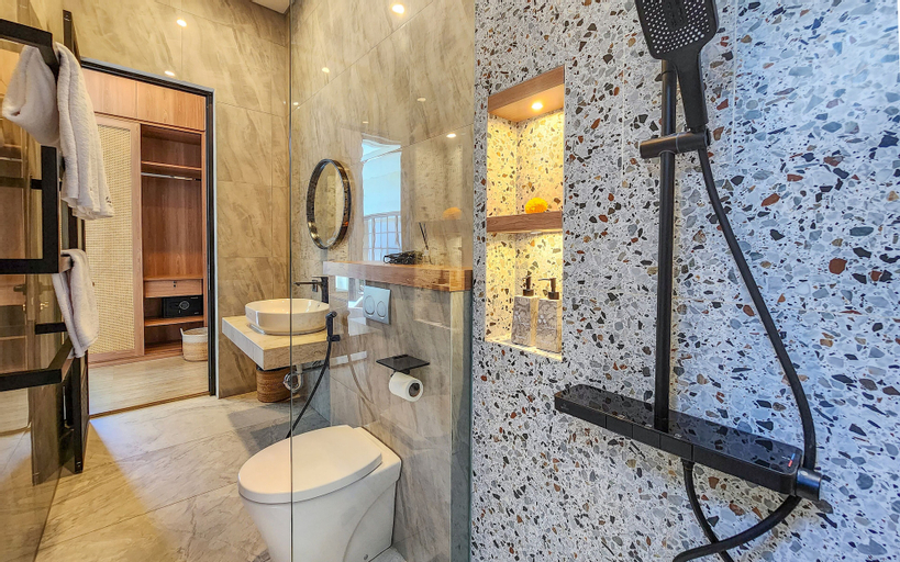 Bathroom 3