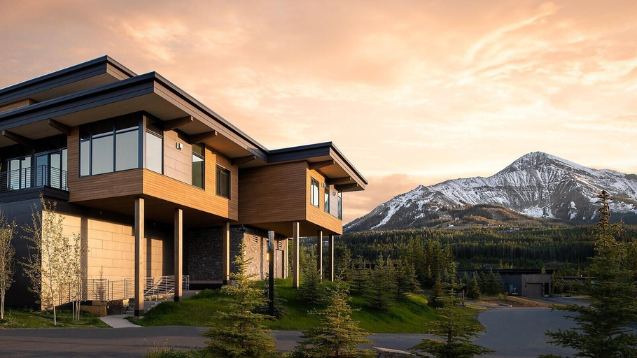 Exterior, 225 Lakelodge 2 Bedroom Condo by Moonlight Basin Lodging, Madison