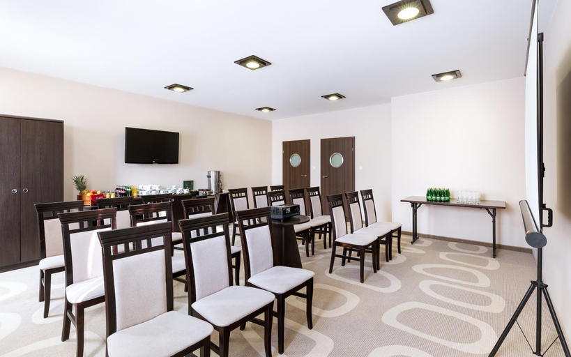 Food & Drinks 5, Hotel Picaro Zarska Wies Polnoc A4 kierunek Niemcy, Zgorzelec