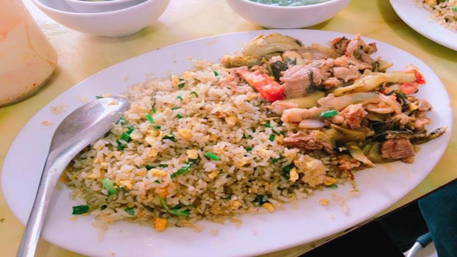 Food & Drinks 2, Nha Nghi Diem Quynh, Sóc Sơn