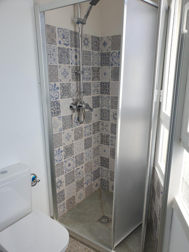 Bathroom 4, Meson Hostal La Cabana, Badajoz