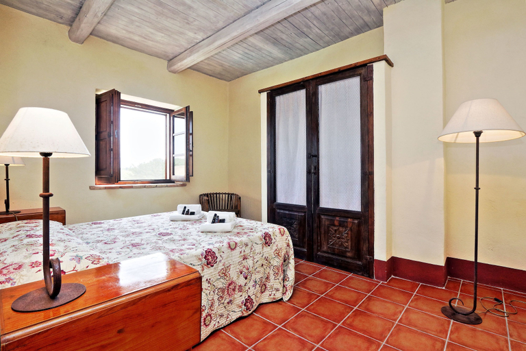 Bedroom 2, Trianon Country, Viterbo