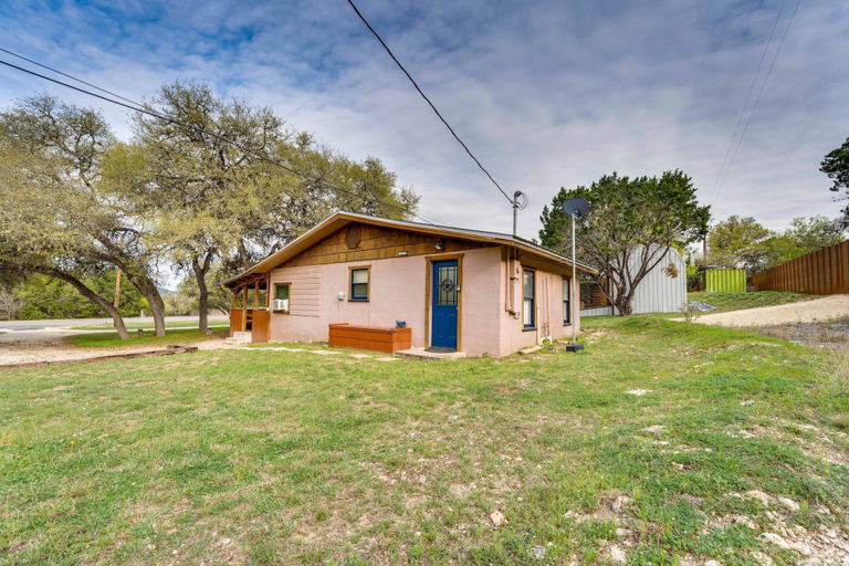 Exterior & Views 2, 'Cabana Luna' Cabin w/ Deck, Swing & Fire Pit!, Uvalde