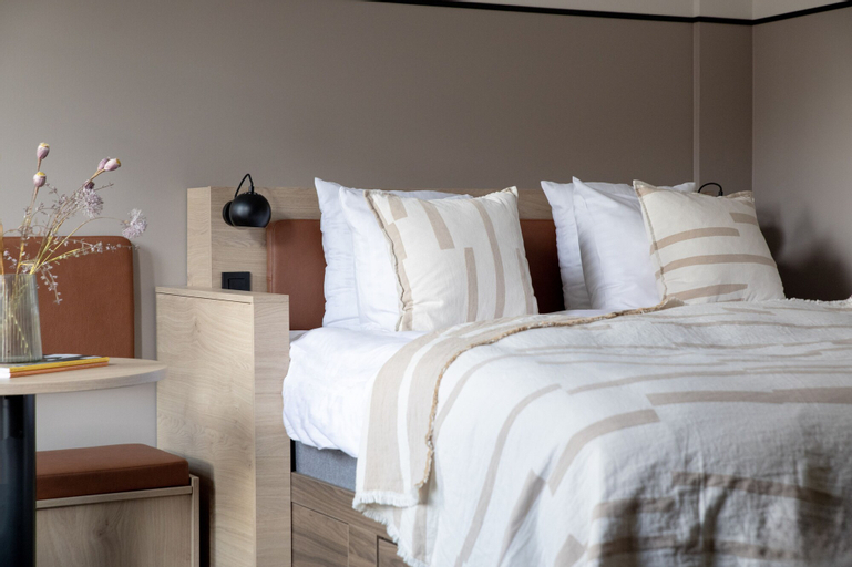Bedroom 17