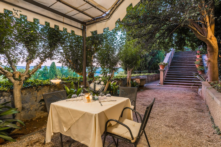 Food & Drinks 2, Montegufoni by PosarelliVillas, Florence