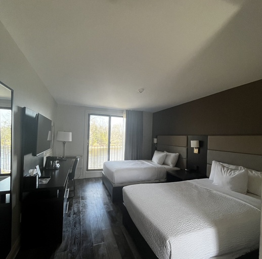 Bedroom 4, Ramada by Wyndham Ottawa On The Rideau, Ottawa