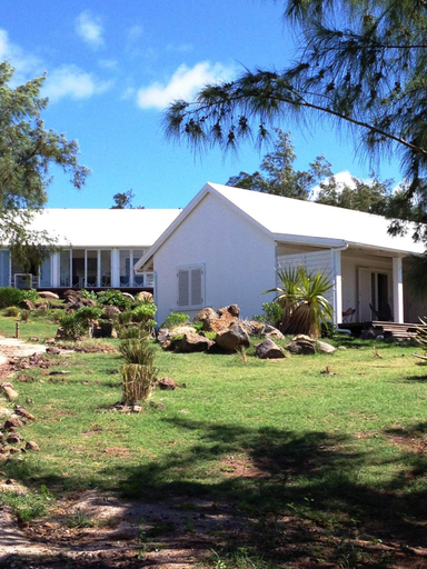 Exterior & Views 2, Bakwa Lodge