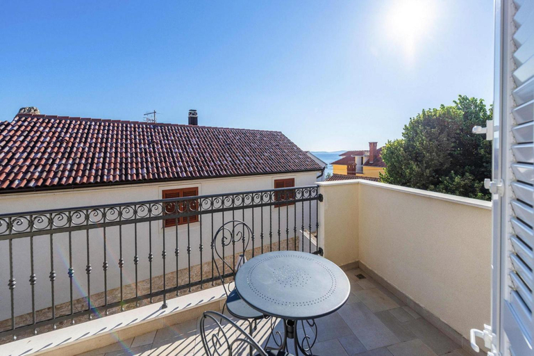 Others 4, Private Holiday Home in Petrcane by the Sea, Zadar