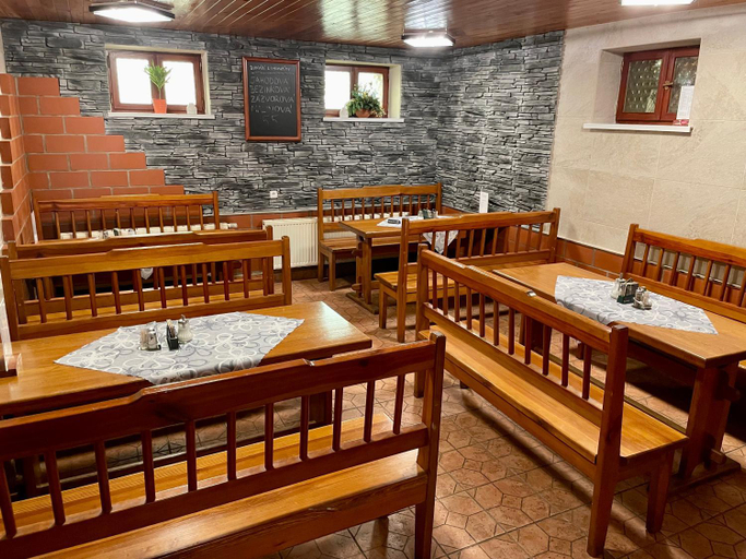 Food & Drinks 4, Penzion U Golema Blansko, Blansko