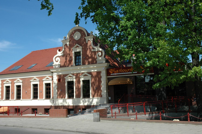 Others 3, Hotel Piastowska, Gryfino