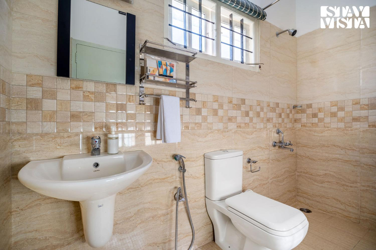Bathroom 2, StayVista at Orion’s Crest, The Nilgiris