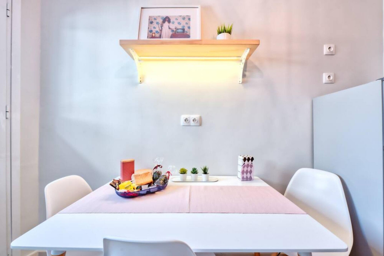 Room 3, MUSE A Dreamy and Fresh New apartment, Attica