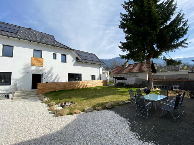 Others 5, Kathis Juwel, Spittal an der Drau