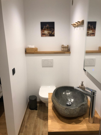Bedroom 3, Les Tiny House du Mas de Mont, Namur