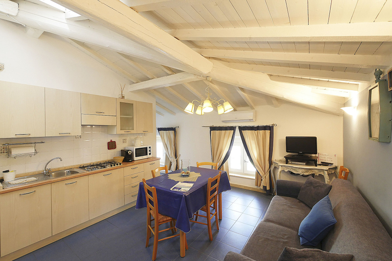 Others 5, Residence Villa Piani, Livorno