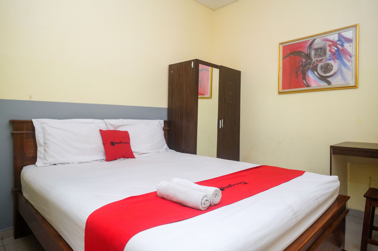 Bedroom 12