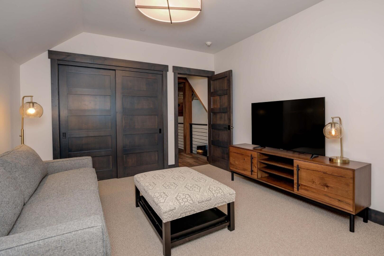 Living area 3, 6 Jakes Lane 5 Bedroom Home by Moonlight Basin Lodging, Madison