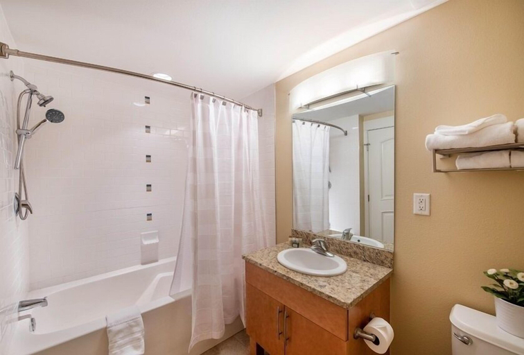 Bathroom 5, Select Unit 3606 - Fraser Crossing/founders Pointe 2 Bedroom Condo, Grand