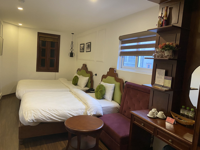 Bedroom 9