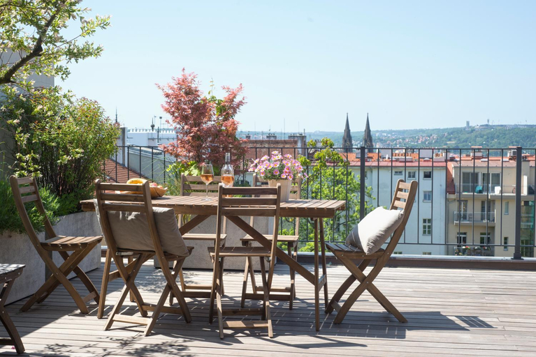 Others 5, Luxury Penthouse Apartment, Praha 2