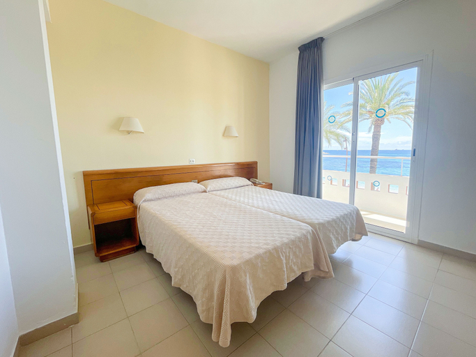 Bedroom 4, Hotel Figueretes, Baleares
