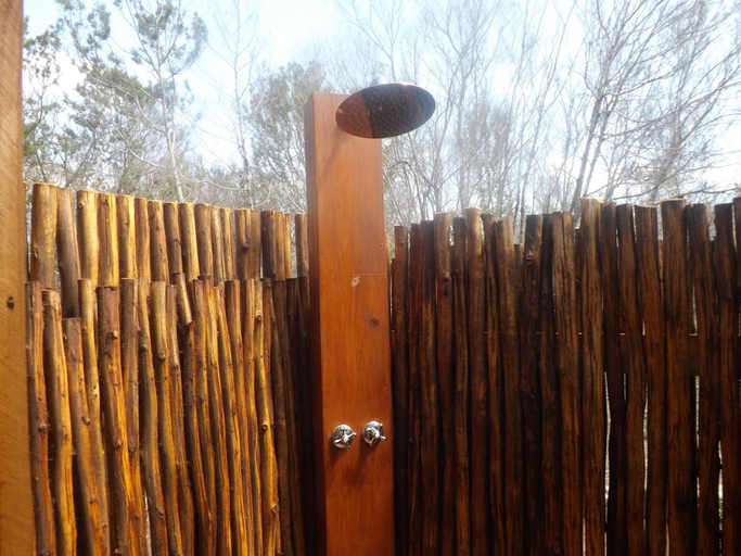 Shower 2, Hillcrest Lodge Tents - Sandstone, Eden