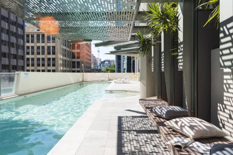 AU1 - Aurora Skyscraper CBD For Business or Pleasure, Brisbane