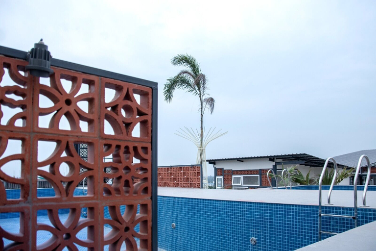 Exterior & Views 2, HOTEL LAKE VIEW, Murshidabad