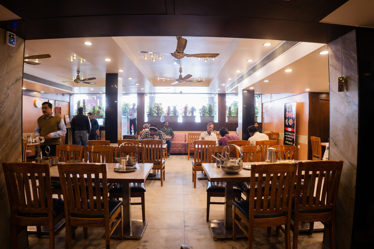 Food & Drinks 5, Jain's Hotel Rajhans, Bhopal