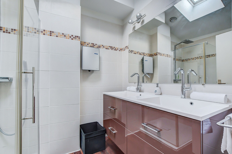 Bathroom, Duplex Tolosa, Haute-Garonne