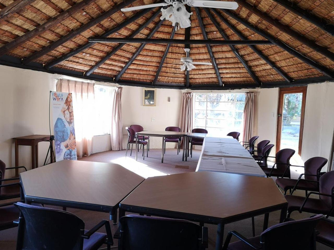 Food & Drinks, Aruka, Waterberg