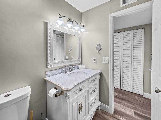 Bathroom 3, Summersalt 1 Bedroom Condo by RedAwning, Walton