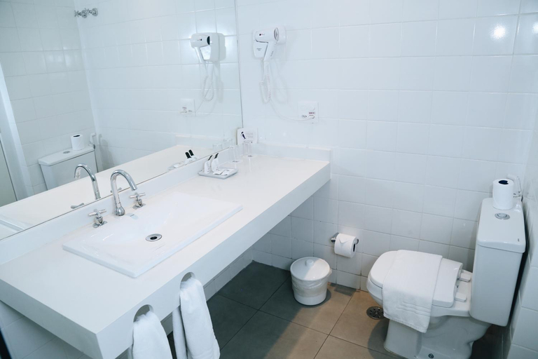 Bathroom 4, Bê Hotel, São Paulo