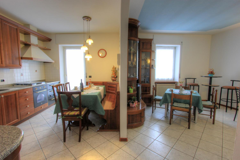 Others 4, Agritur Vento Alpino, Trento
