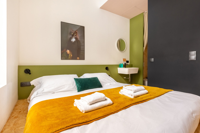 Bedroom 4, Au Chat Qui Dort Lille - Magasin, Nord