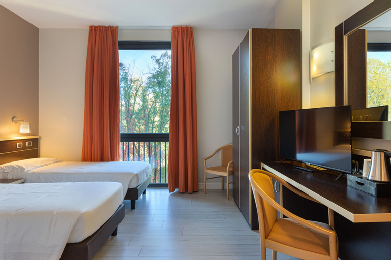 Bedroom 17