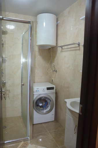 Bathroom 2, Family apartment in Orbi Residens, Batumi