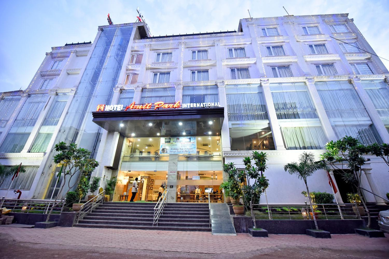 Exterior & Views 2, Hotel Amit Park International, Durg