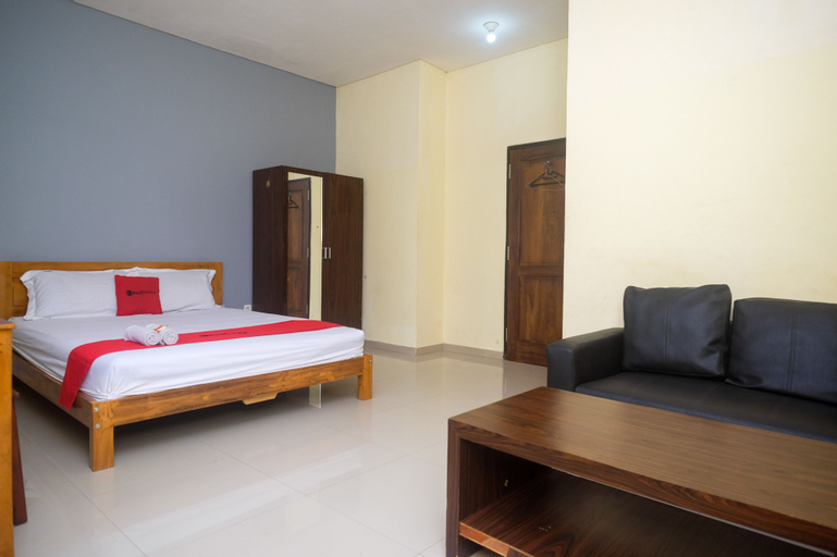 Bedroom 14