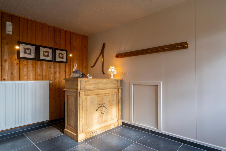 Public Area, Gasthof Schraevenacker, West-Vlaanderen
