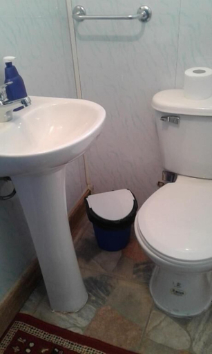 Bathroom 3, Hostal Don Pedro, Última Esperanza