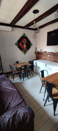 Others 4, The Fox Hostel, Santiago