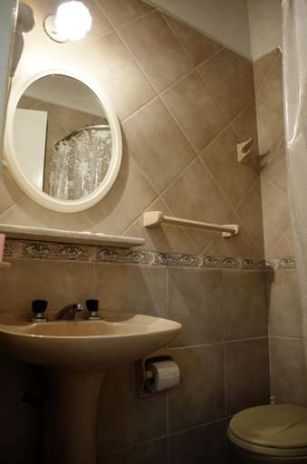 Bathroom 5, Hosteria Robert, Villa Gesell