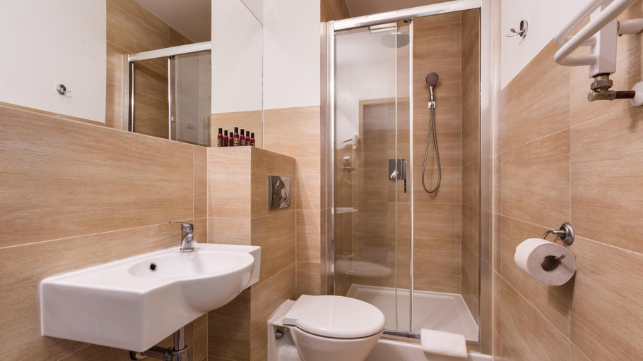 Bathroom 4, ブティック・エコ・ホテル ササンカ, Jelenia Góra